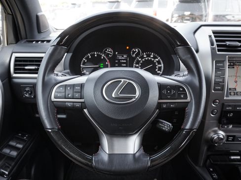 Used 2020 Lexus GX 460 Premium AWD/4WD image 17