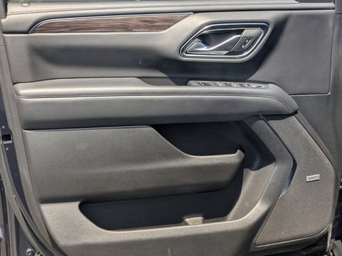 Used 2022 Chevrolet Tahoe LT AWD/4WD image 10