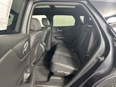 Used 2022 Chevrolet Blazer Premier w/ Enhanced Convenience Package AWD/4WD image 23