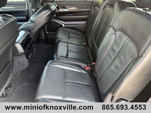 Used 2022 Jeep Wagoneer Series III image 28