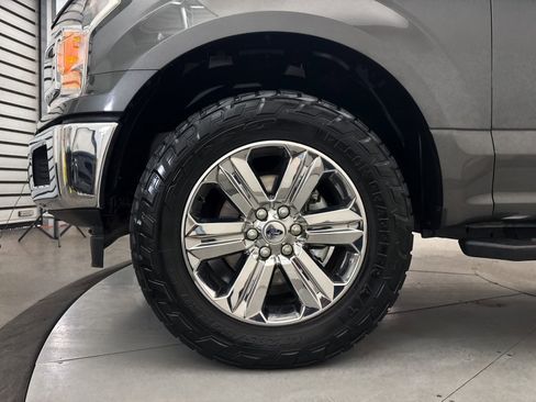 Used 2018 Ford F150 XLT w/ Equipment Group 302A Luxury image 16