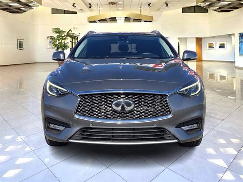 Used 2019 INFINITI QX30 w/ Cargo Package image 2