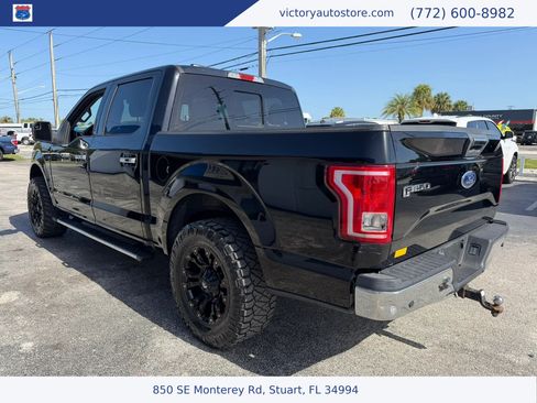 Used 2017 Ford F150 XLT w/ Equipment Group 302A Luxury RWD image 5