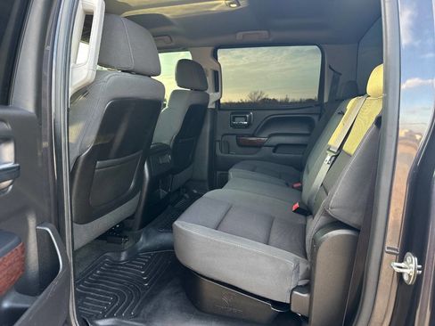 Used 2015 GMC Sierra 2500 SLE w/ Suspension Package, Off-Road image 15