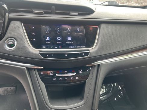 Used 2021 Cadillac XT5 Premium Luxury image 30