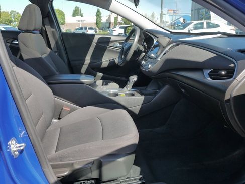 Used 2023 Chevrolet Malibu LT image 12