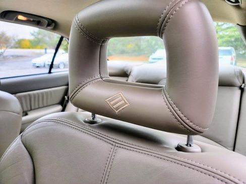 Used 2003 Buick Regal GS image 10