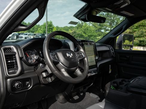 New 2026 RAM 3500 Tradesman AWD/4WD image 13