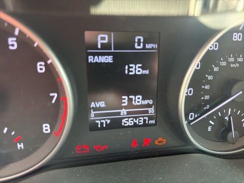 Used 2017 Hyundai Elantra SE image 6