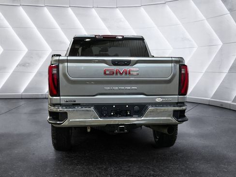 Used 2024 GMC Sierra 3500 SLT AWD/4WD image 5