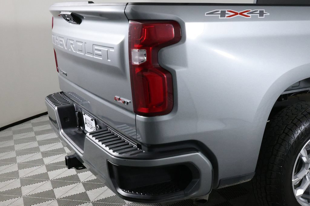 Used 2026 Chevrolet Silverado 1500 RST AWD/4WD image 38