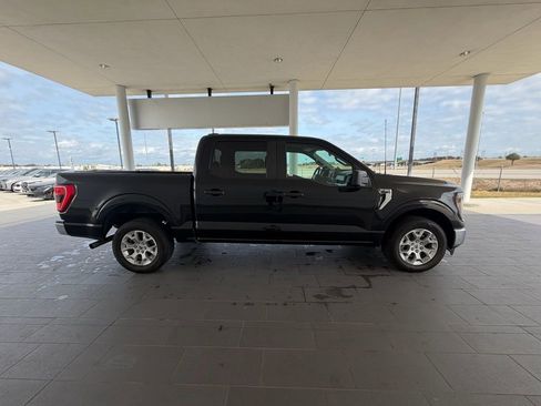 Used 2023 Ford F150 XLT image 4