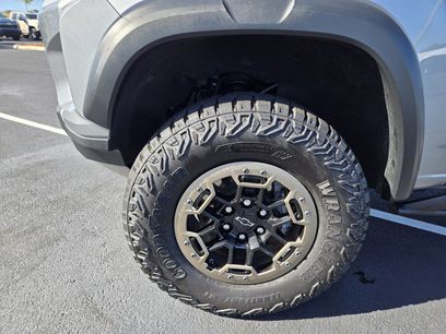 New 2025 Chevrolet Colorado ZR2 w/ Technology Package