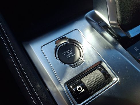 New 2026 Jaguar F-PACE R-Dynamic S AWD/4WD image 18