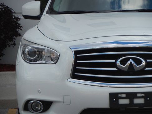 Used 2014 INFINITI QX60 FWD w/ Deluxe Touring Package image 12