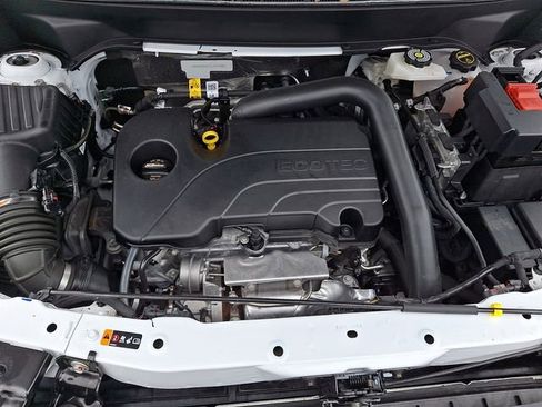 Used 2026 Chevrolet Equinox LT FWD image 28