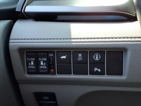 Certified 2021 Honda Odyssey Touring image 26