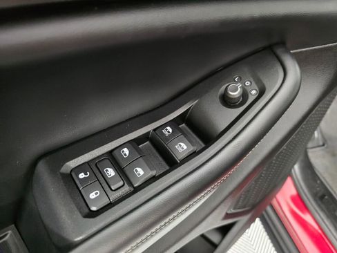 Used 2024 Jeep Grand Cherokee Altitude image 18