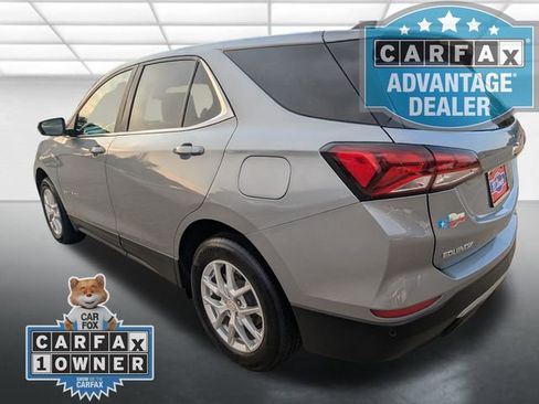 Used 2024 Chevrolet Equinox LT image 2