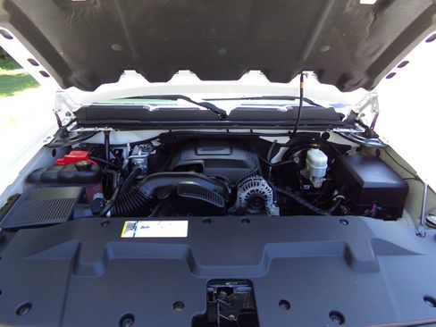 Used 2011 Chevrolet Silverado 1500 LT AWD/4WD image 39