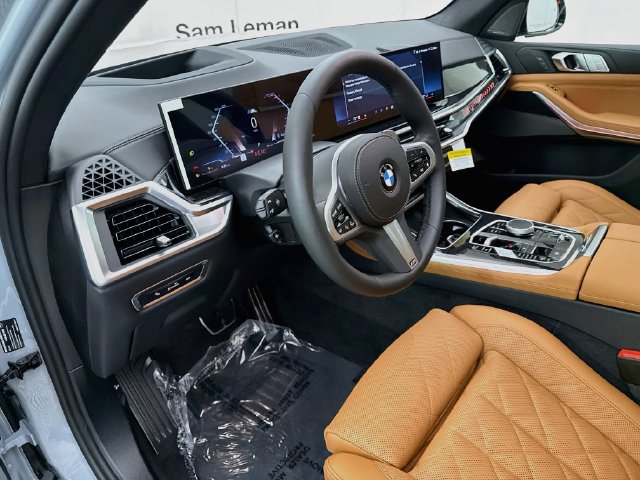 New 2027 BMW X7 xDrive40i w/ M Sport Package AWD/4WD image 9