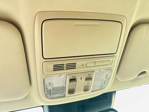 Used 2021 Honda CR-V EX-L image 17