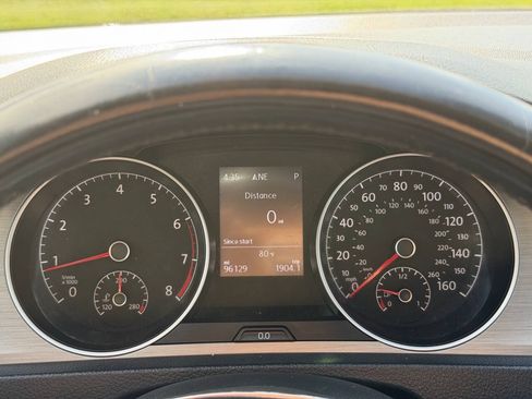 Used 2015 Volkswagen Golf S FWD image 15