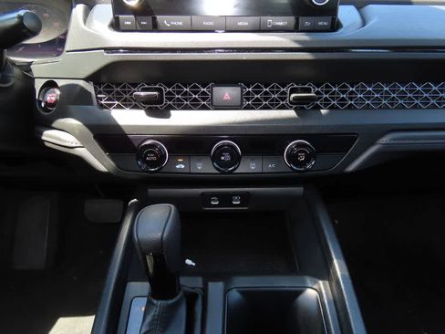 Used 2023 Honda Accord LX image 18