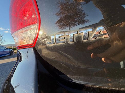 Used 2014 Volkswagen Jetta SE image 12