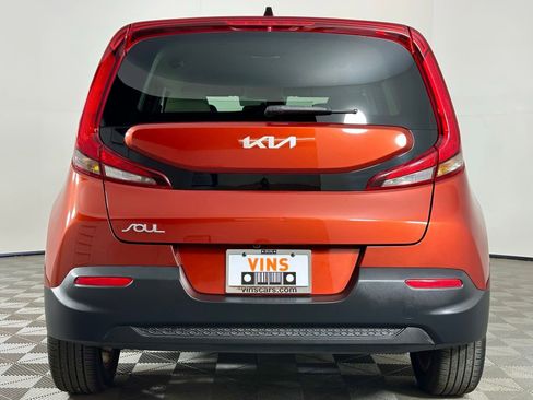 Used 2022 Kia Soul LX w/ Technology Package FWD image 23