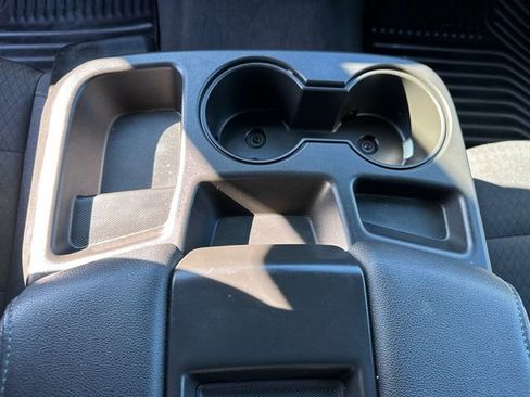 Used 2022 Chevrolet Silverado 1500 Custom image 31