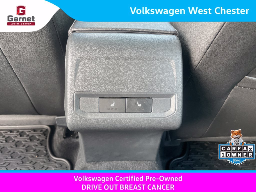 Certified 2024 Volkswagen Jetta SEL FWD image 33