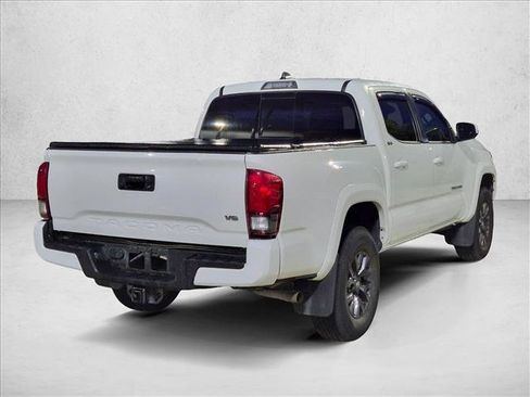Used 2023 Toyota Tacoma SR5 w/ Technology Package RWD image 5