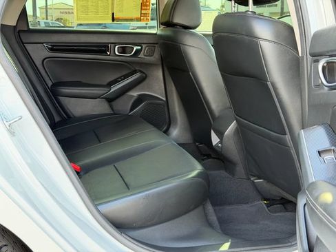 Used 2022 Honda Civic Touring image 19