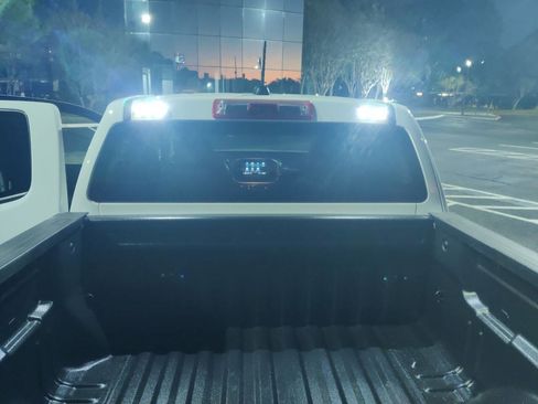 Used 2022 Chevrolet Colorado LT w/ Fleet Safety Package image 27