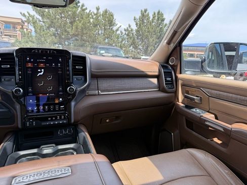 Used 2021 RAM 2500 Limited AWD/4WD image 29
