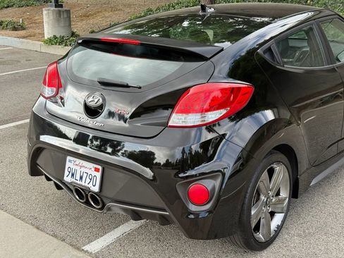 Used 2015 Hyundai Veloster Turbo FWD image 15