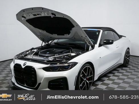 Used 2021 BMW M440i Convertible image 28