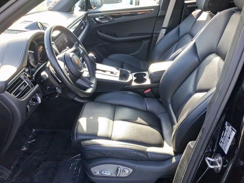 Used 2023 Porsche Macan S AWD/4WD image 16