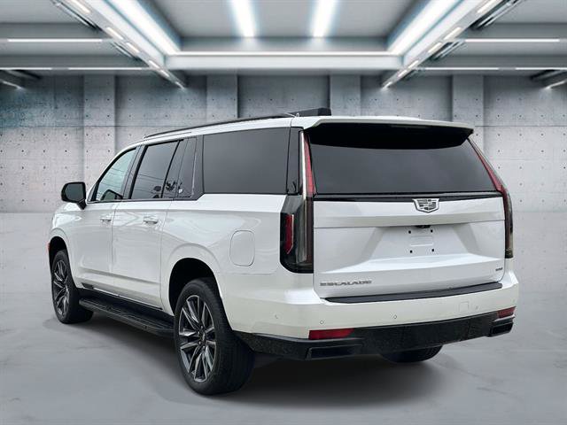 Used 2024 Cadillac Escalade ESV Sport Platinum AWD/4WD image 28