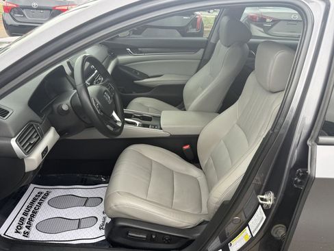 Used 2019 Honda Accord EX-L image 8