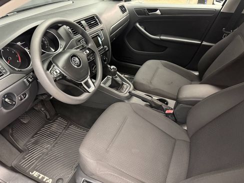 Used 2016 Volkswagen Jetta S FWD image 14