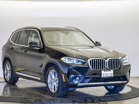 Certified 2023 BMW X3 sDrive30i w/ Premium Package image 5