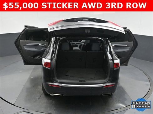 Used 2024 Buick Enclave Premium image 31