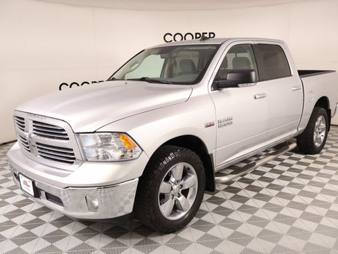 Used 2016 RAM 1500 Big Horn AWD/4WD image 9