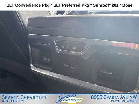 Used 2023 GMC Sierra 1500 SLT w/ SLT Convenience Package AWD/4WD image 31