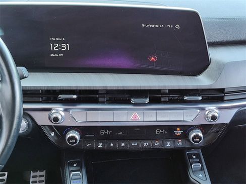 Used 2024 Kia Telluride SX image 30