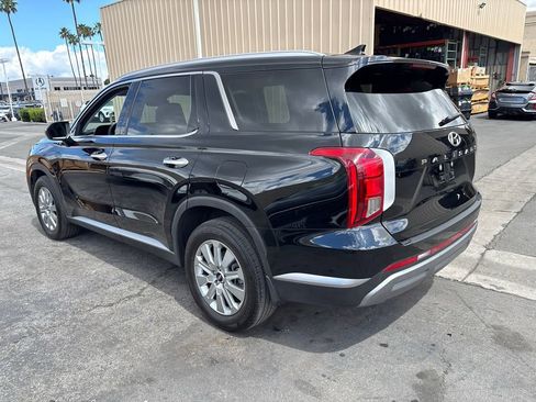 Used 2023 Hyundai Palisade SEL image 4