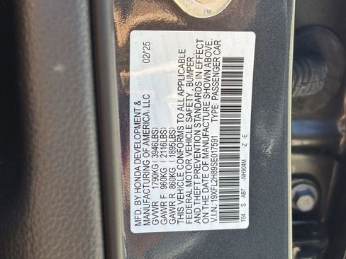 Certified 2025 Honda Civic Sport image 30