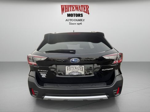 Used 2022 Subaru Outback Limited AWD/4WD image 4